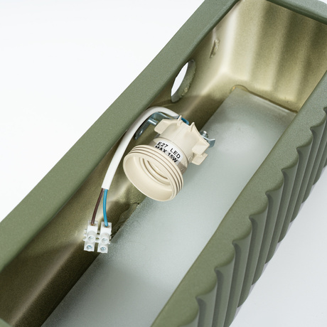 Wandleuchte Keramik RIGATA olivgrün