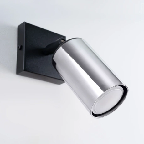 Wandlampe WINX schwarz/chrom